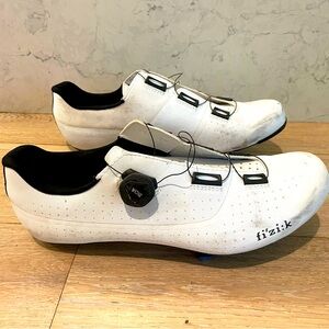 Fizik cycling shoes - EURO 45, US 11.5